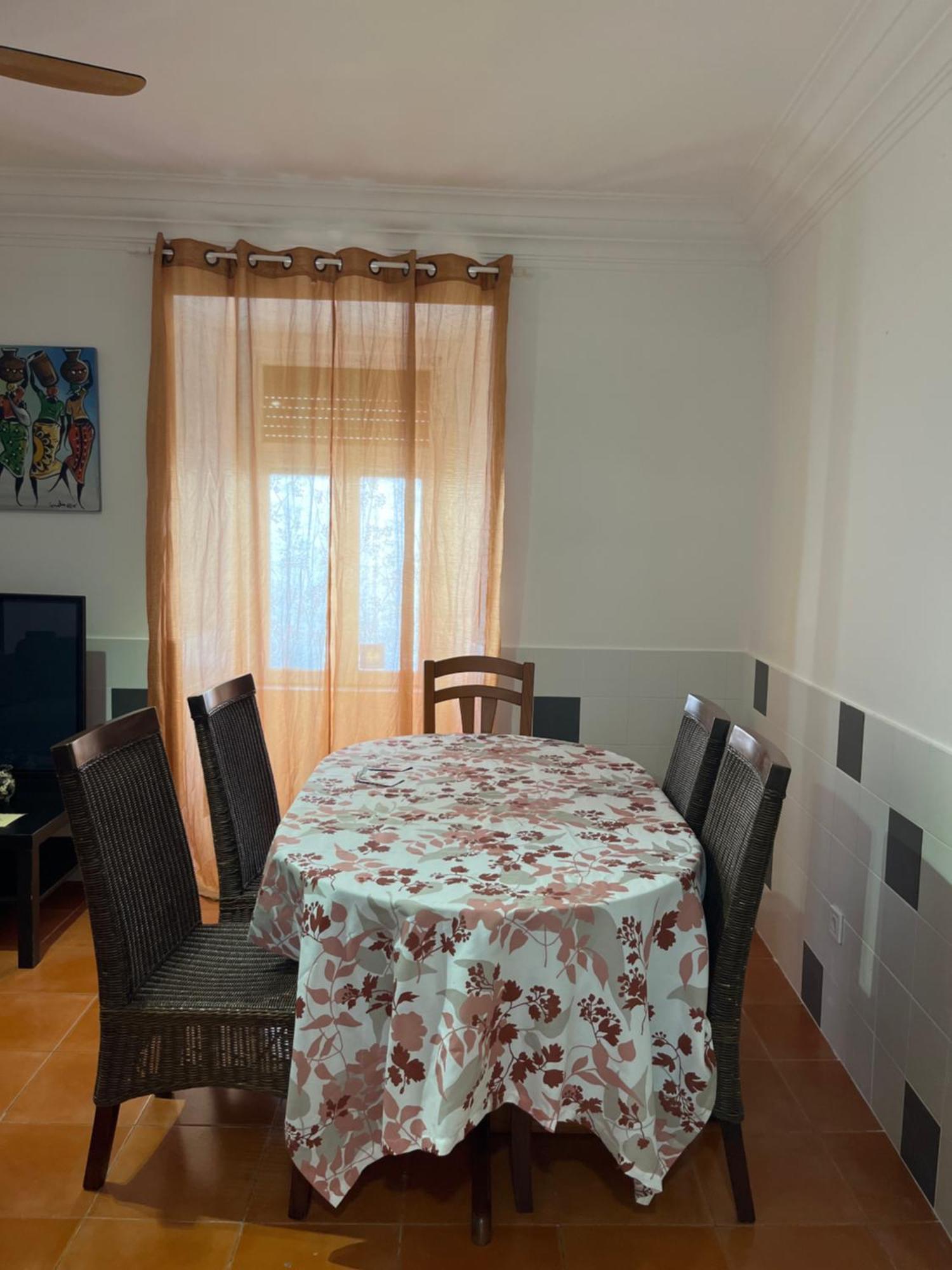 T2 2 Bedroom Flat In Arroios Lisbon Exterior photo